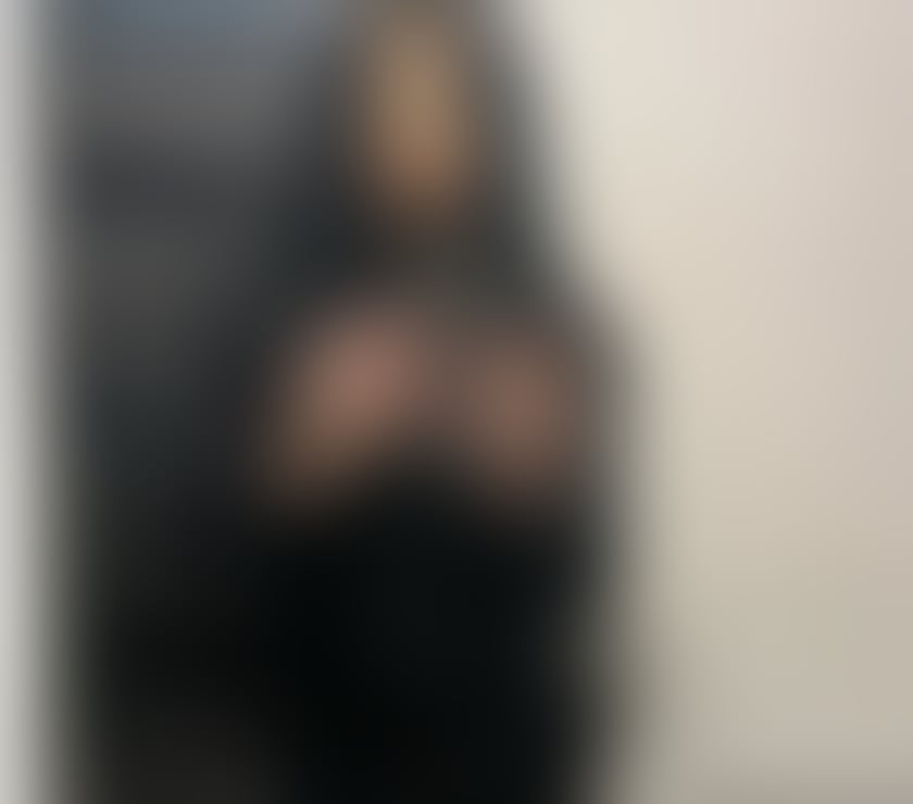 Trans Escorts Central London London Bridge Station - Central London - Photos for Hi I am a transsexual massage escort For more details call m