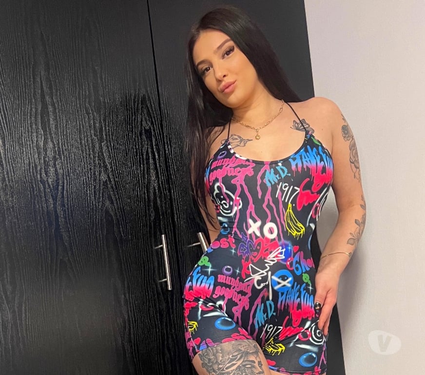 Escorts Lincolnshire South Kesteven - Photos for 🍒LAURA🔝SWEET 🍭 NAUGHTY 🔝 BRUNETTE🔝NO RUSH💯