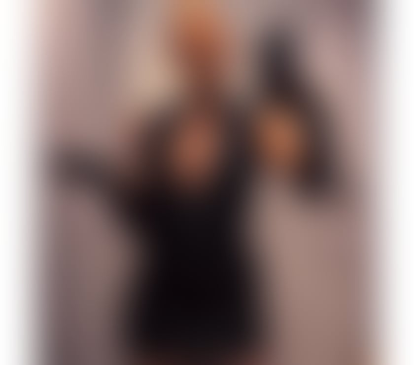 Melany 💕Party New On Town