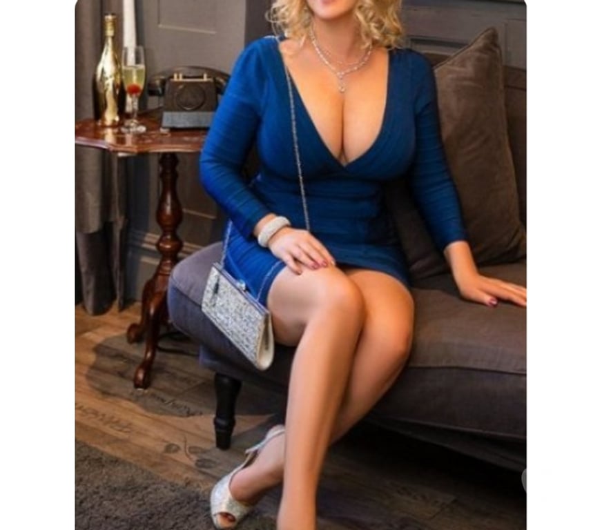 Escorts Oxfordshire Oxford - Photos for English Milf Victoria