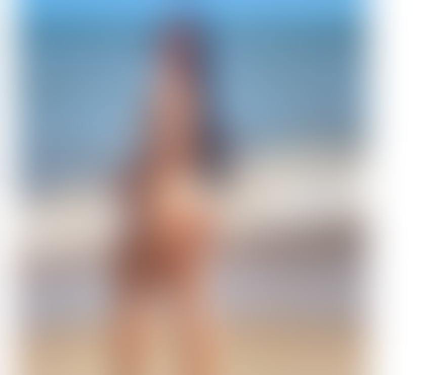 Luna, Brazilian, party girl, sensual & seductive part