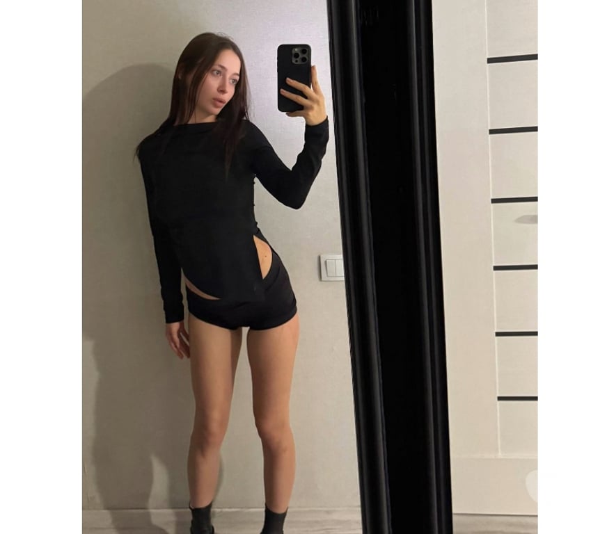 Adult Entertainment Blackfriars Station - London - Photos for Model looks, waiting for you ❤️