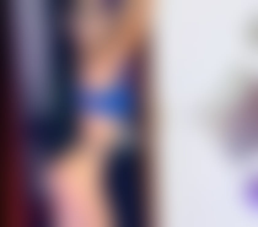 Escorts Aberdeen Torry - Aberdeen - Photos for Hey Incall outcall no deposit party girl