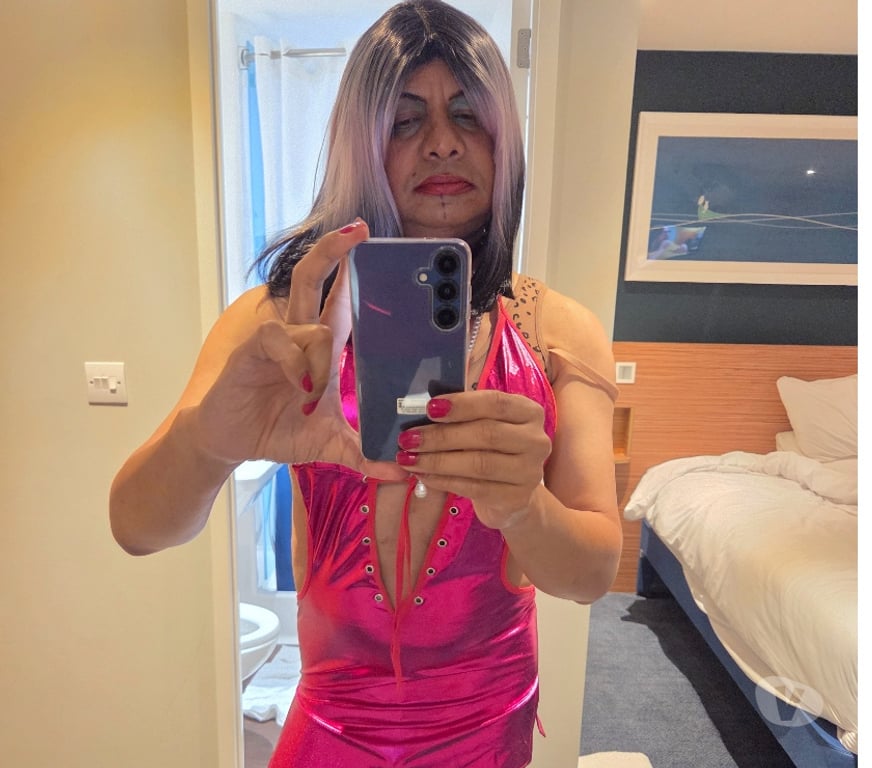 Gay Dating North London Whetstone - North London - Photos for WANT TOP ACTIVE GUYS TODAY....