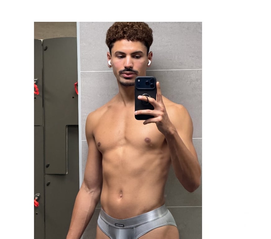  Gay massage East London Hackney - East London - Photos for London-Based Gay Escort - Friendly, Fit & Professional