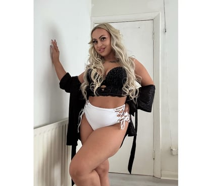 Escorts and Massages Willenhall Walsall - Photos for SELENA🩵Last 5 days here👑Queen of BJ🔥NO RUSH