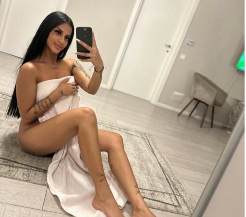 Photos for 🪽 Miss Angelll 🪽