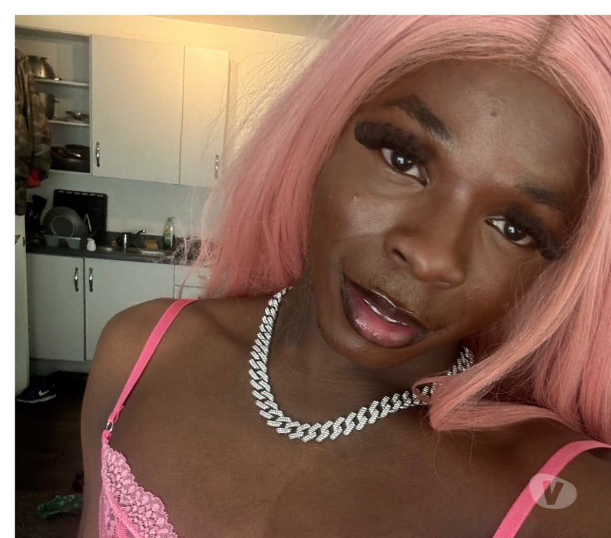 Trans Escorts Greater Manchester Manchester - Photos for Petite ladyboy AVAILABLE 24 7 IM BACKK