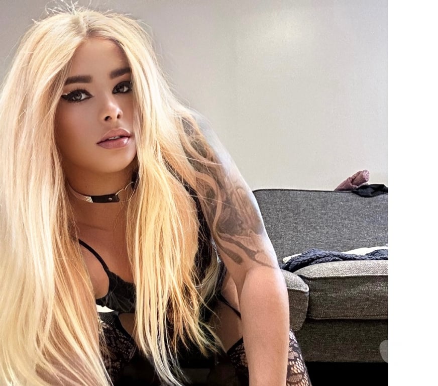 Trans Escorts Hampshire Portsmouth - Photos for Camila Ferreira Dom BBC huge 🍆🔥😈