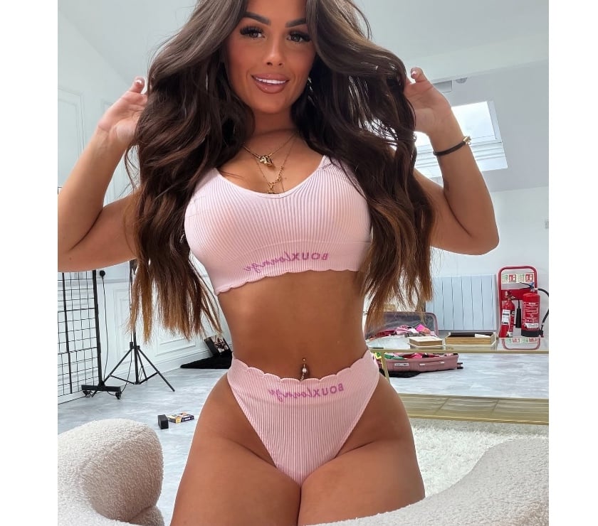 Escorts Hertfordshire Welwyn Hatfield - Photos for HELLO x NEW AND HOT ELLA x HATFIELD***BRITISH party