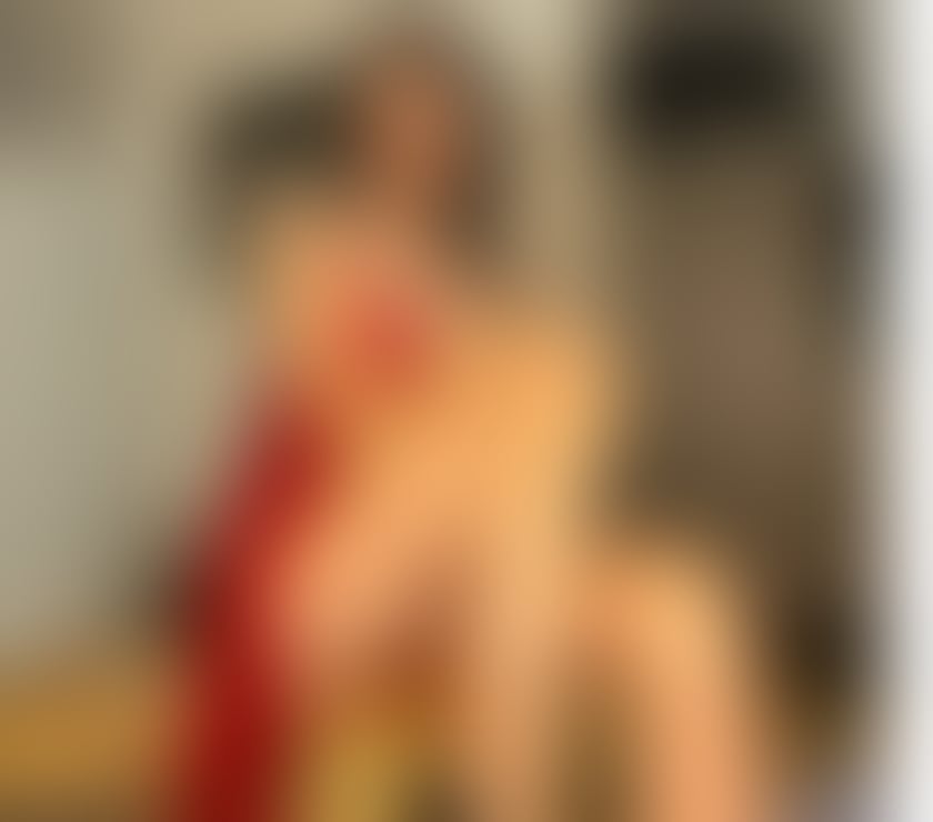 New girl in town. Party girl.