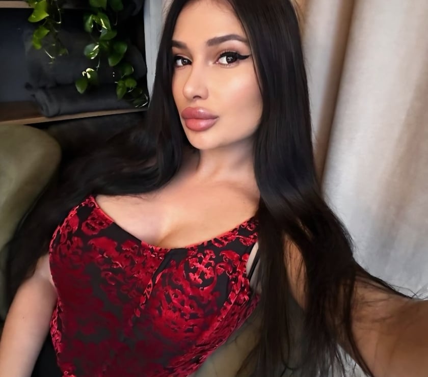  Escorts Bristol City Centre Bristol - Photos for ✨ Seductive Marina✨ best bj and Gfe 🎊party girl