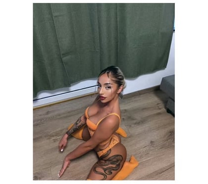 Escorts and Massages Belfast City Centre (South) Belfast - Photos for ☎️ARYANA PARTY GIRL OUTCAL INCAL HOTT☎️