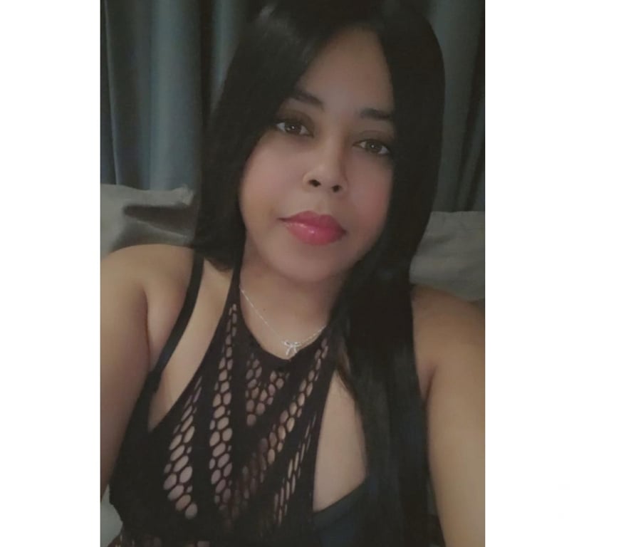 Escorts East London Lower Clapton - East London - Photos for LARA BEAUTIFUL LATINA VERY HOT PARTY 24 7