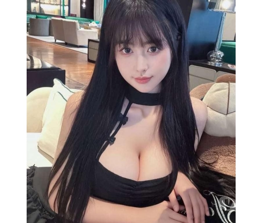 Escorts South East London Plumstead - South East London - Photos for Busty Japanese Girl Escort ❤️ Woolwich❤️H24