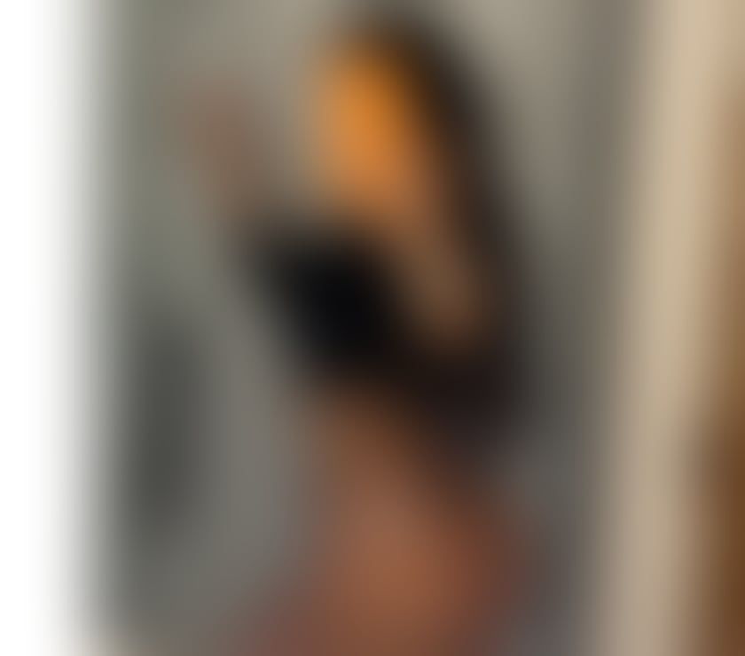 Brazilian brunette with silicone 🇧🇷🇧🇷🌶️