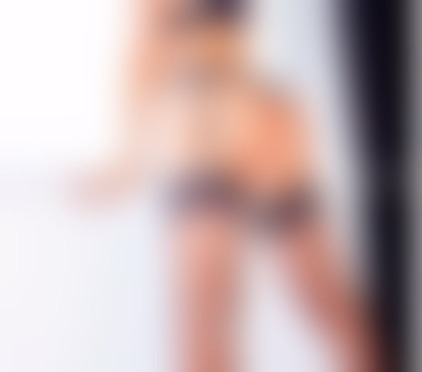 Trans Escorts Central London Tottenham Court Road - Central London - Photos for SANDRA PUTA- AVAILABLE