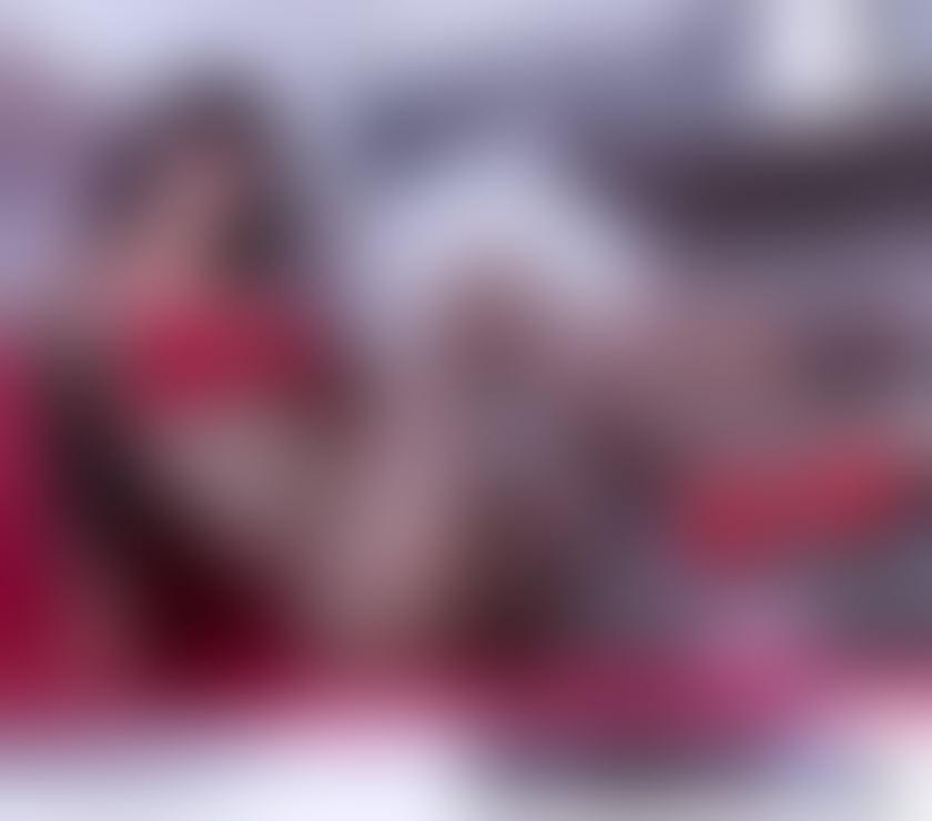 SANDRA PUTA- AVAILABLE