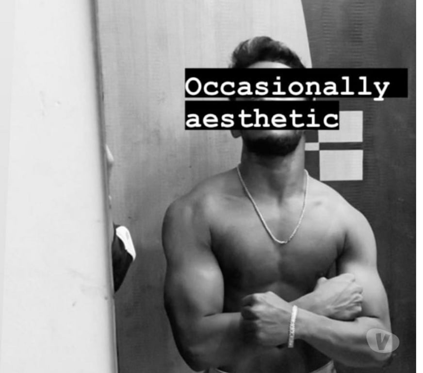 Escorts Slough Slough Town Centre - Slough - Photos for Male escort services for women