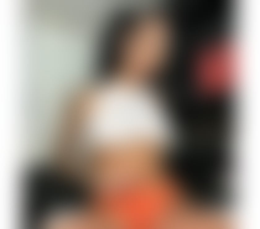 Escorts East London Canary Wharf - East London - Photos for Relaxed and Discreet 💫 Available Now