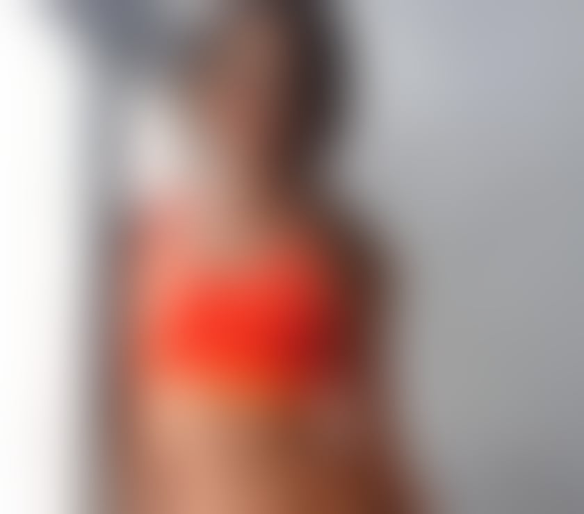 Escorts Notting Hill West London - Photos for Relaxed and Discreet 💫 Available Now