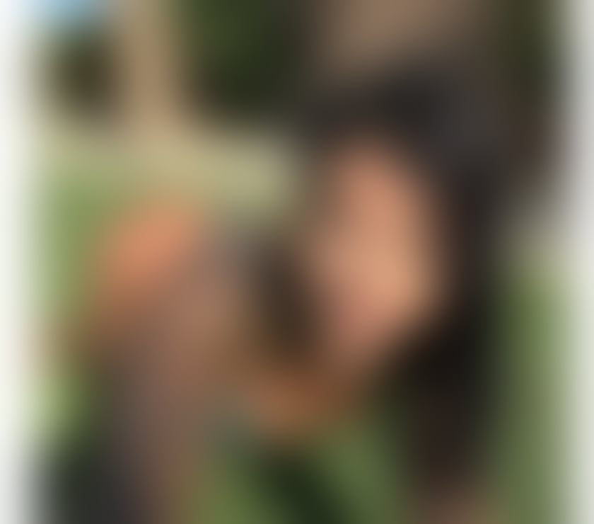 Escorts East London Canary Wharf - East London - Photos for Relaxed and Discreet 💫 Available Now