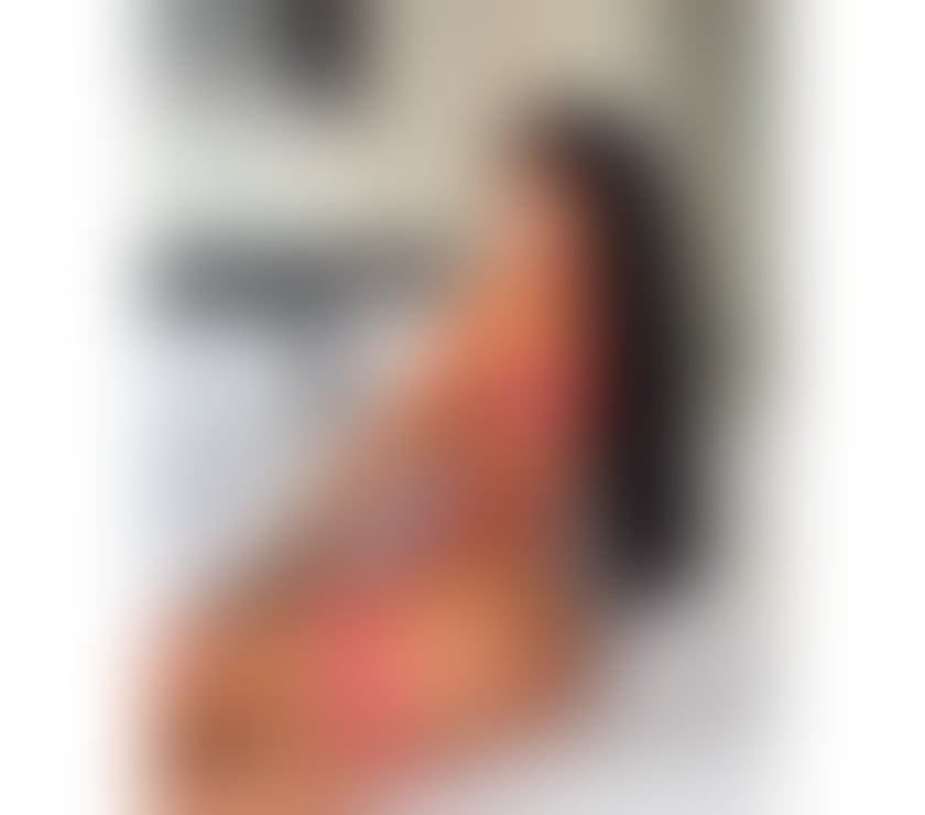 Escorts North London Finchley - North London - Photos for EMMA 🍑 Party girl 🥂 WET and HORNY 💦