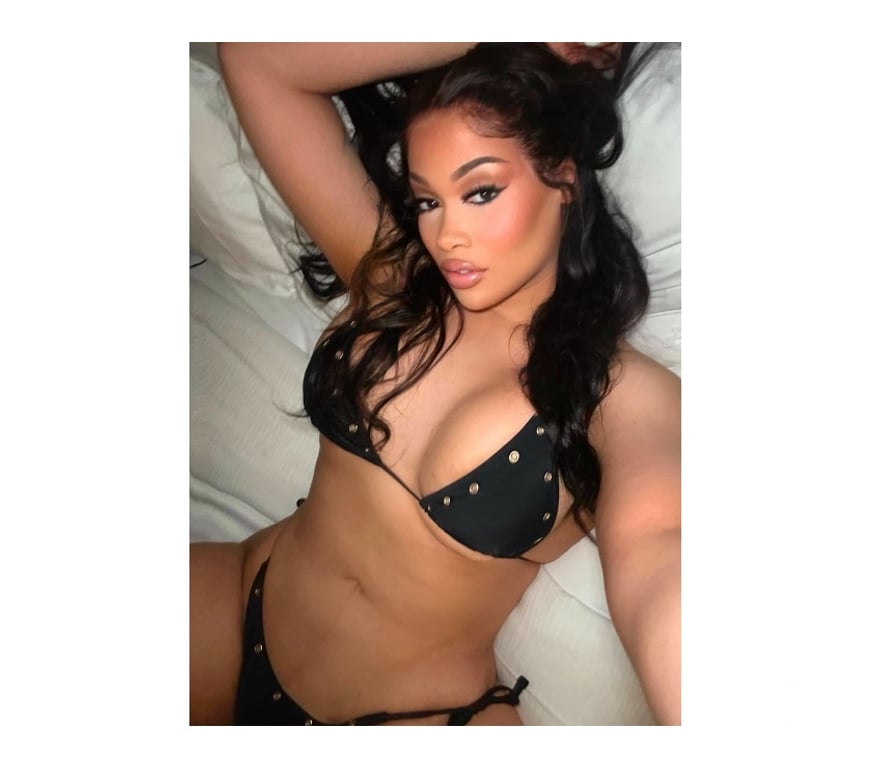 Escorts East London Newham - Photos for EMMA 🍑 Party girl 🥂 WET and HORNY 💦