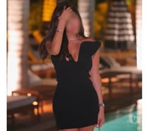 Luna, Irresistible GFE