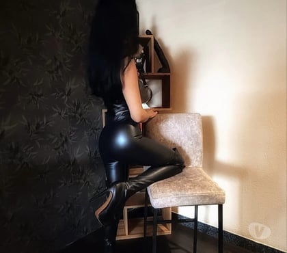 Escorts and Massages Sheffield City Centre Sheffield - Photos for New BIcouple MF in your town