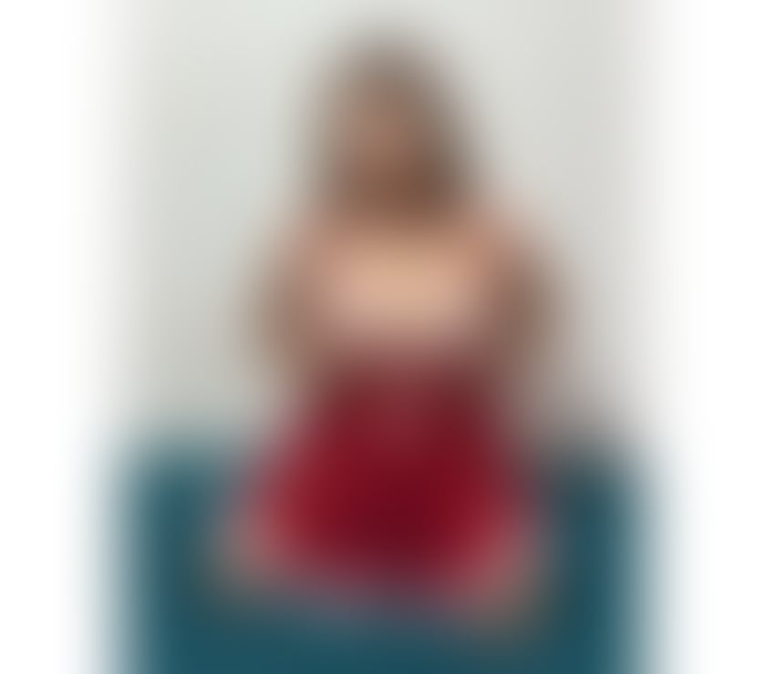 Hi I’m Rose just arrived from Singapore 🌹