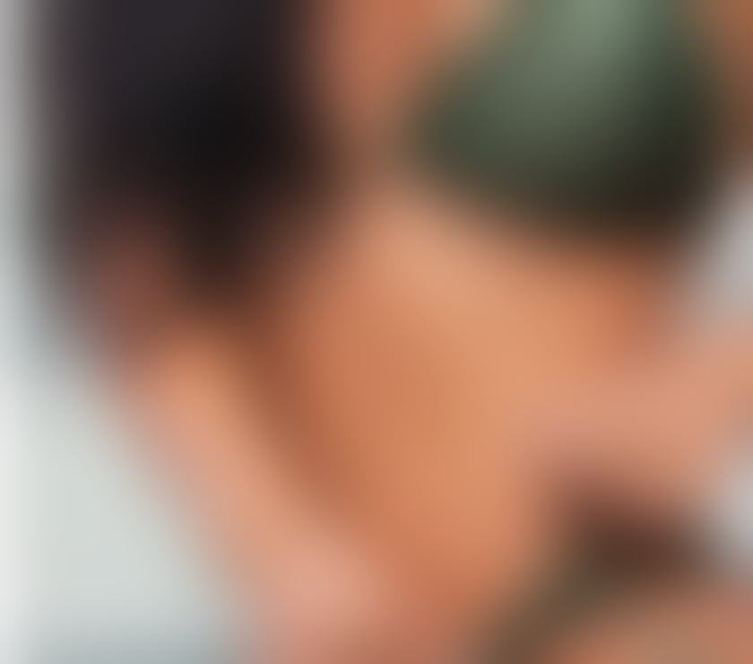 Escorts Derbyshire Derby - Photos for MATURE AMANDA SEXY BRUNETTE