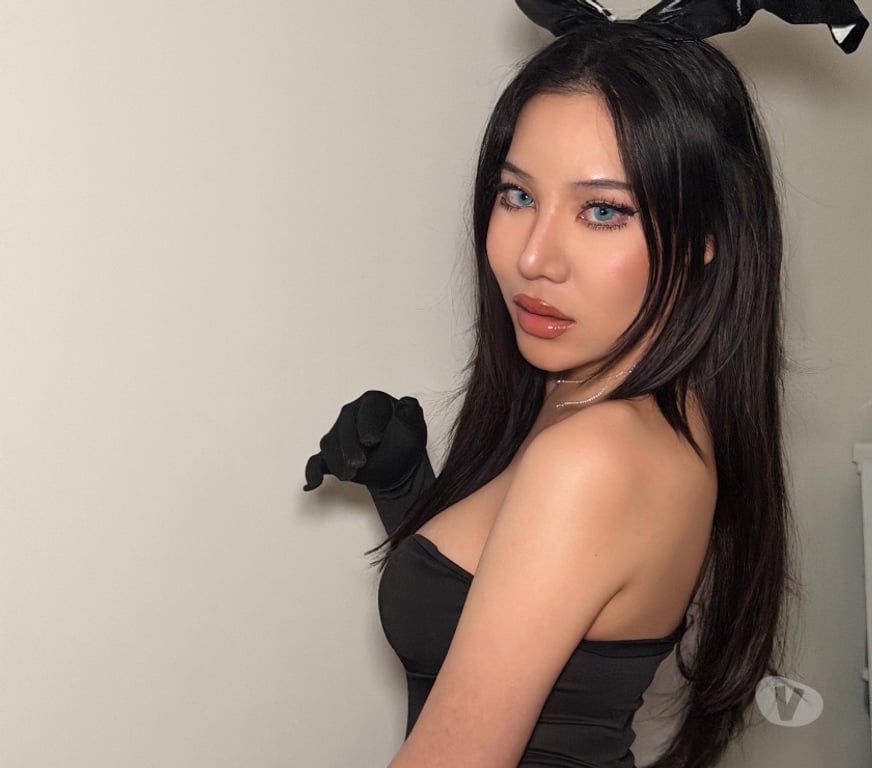 Escorts South West London Earl`s Court Station - South West London - Photos for Roseie Earl's Court