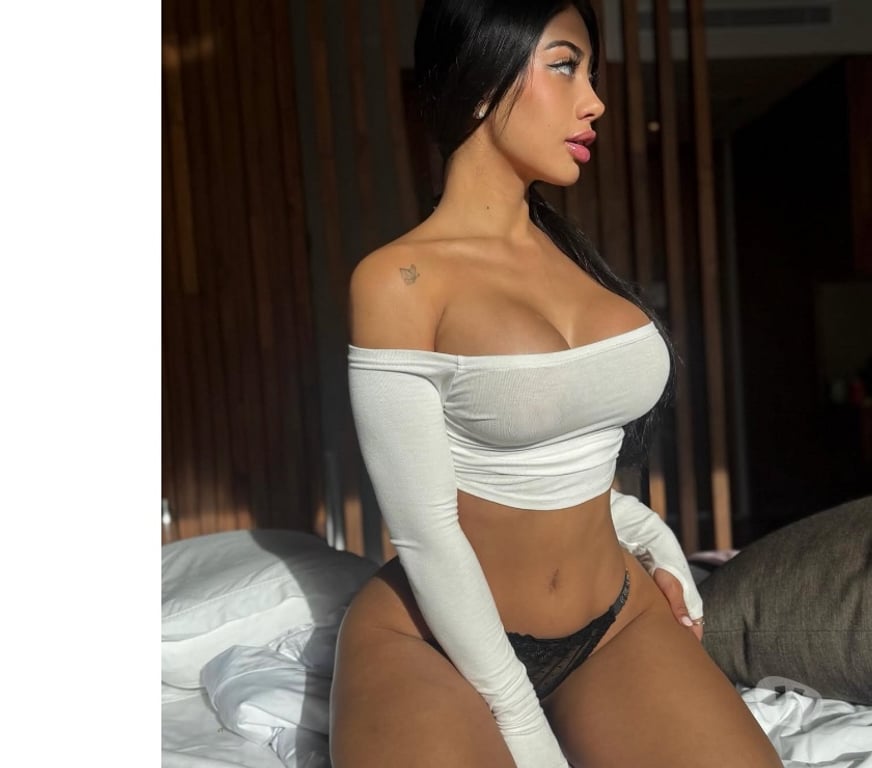 Escorts East London Walthamstow Central Station - East London - Photos for ANNE 🇧🇷🔥 the best Brazilian in town