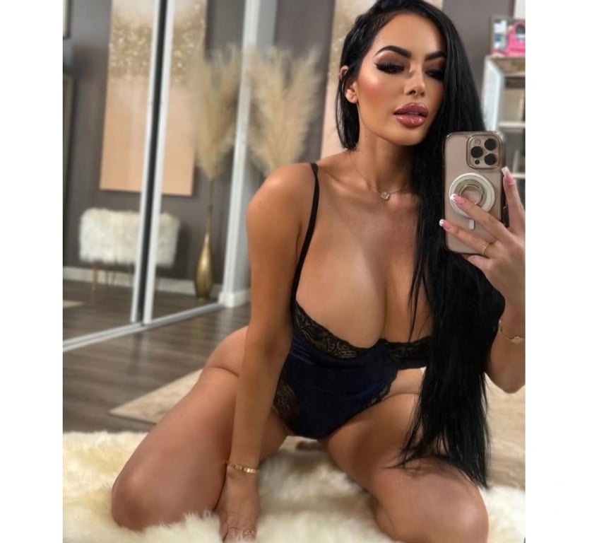 Escorts West Sussex Mid Sussex - Photos for 🔥♥️Vanesa the best party girl 🔥♥️