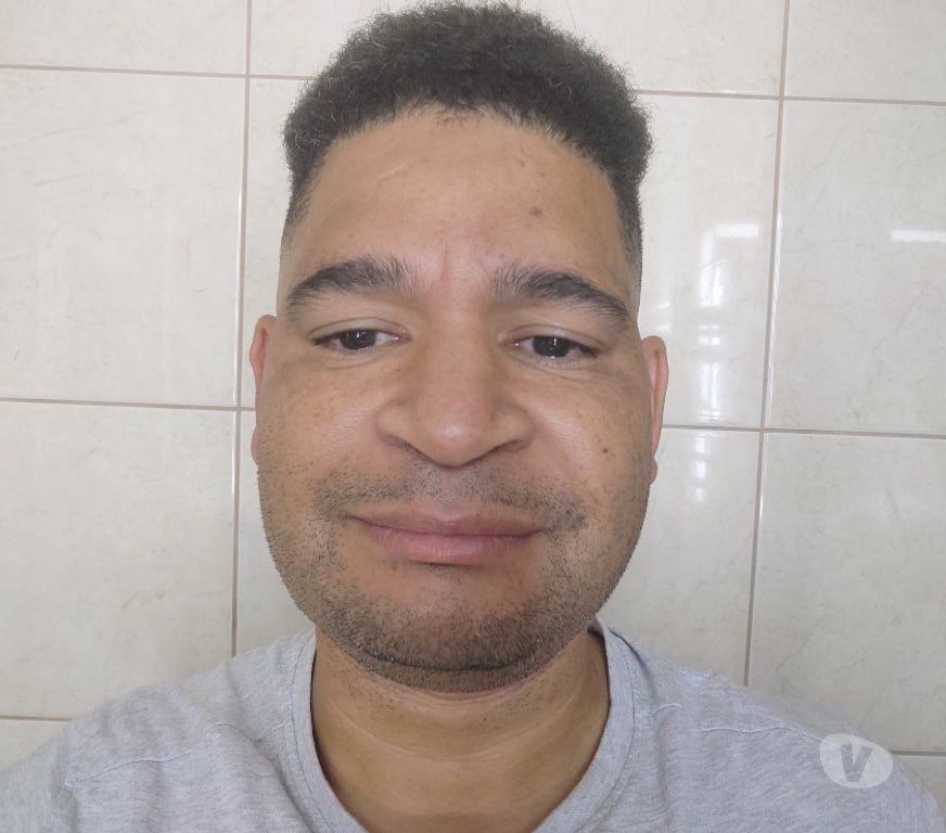 Local Swingers Bedfordshire Luton - Photos for Dominant man for couples and women