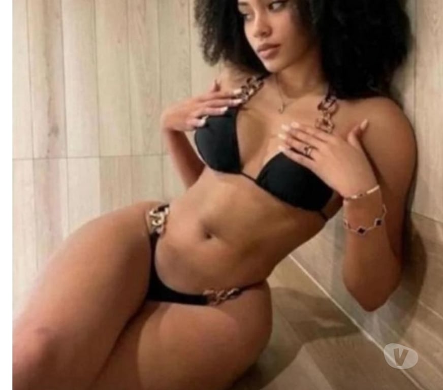 Escorts East London Bow Road Station - East London - Photos for Latina sexi party hot 🔥 owo ♥️