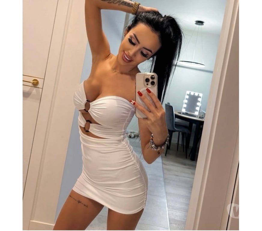 Escorts Gloucestershire Gloucester - Photos for Karina💯🍌🍑no rush💯fresh💯genuine🍌🍑