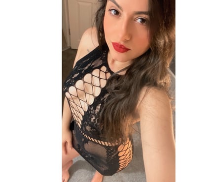 Escorts and Massages Aldershot Rushmoor - Photos for 🔥MIRELA 🎉 stunning party girl 🎉 BACK TOWN