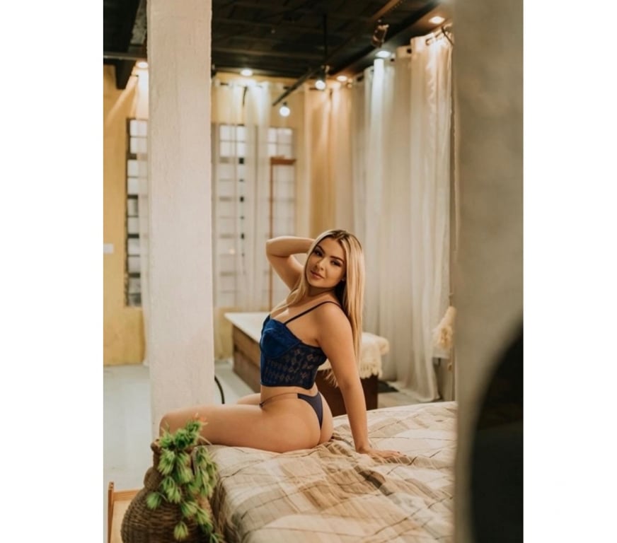 Escorts Essex Brentwood - Photos for Monica doce sexy