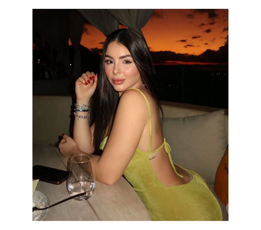 Escorts Cardiff Roath - Cardiff - Photos for AMANDA - PARTY GIRL - NEW IN CARDIFF