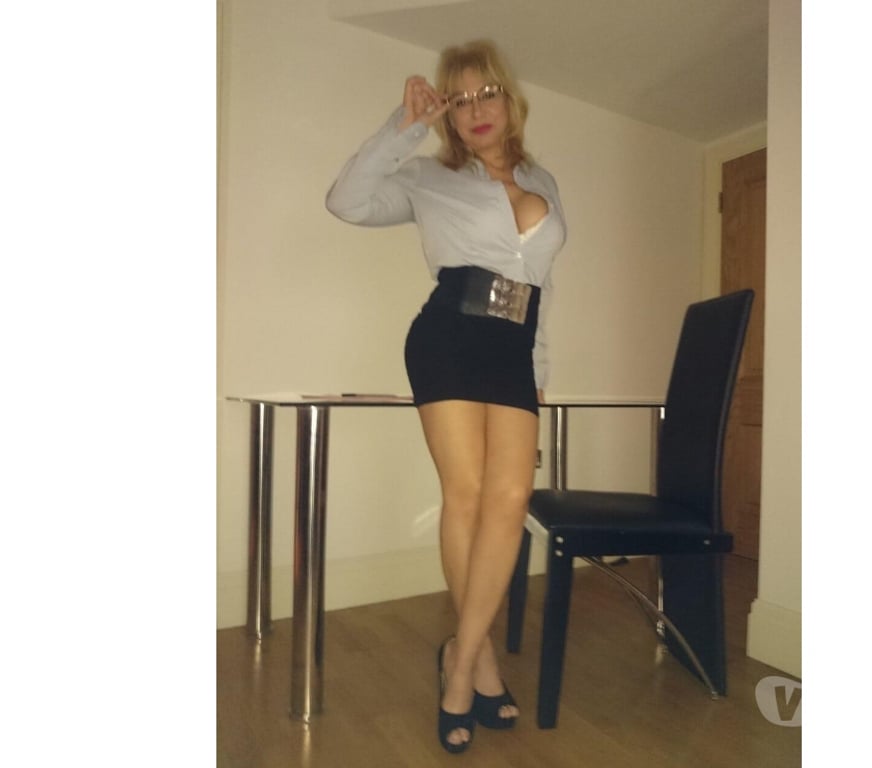 Escorts Surrey Woking - Photos for Sensual 🔥, experienced, 🫦47-year-old European 👠lady