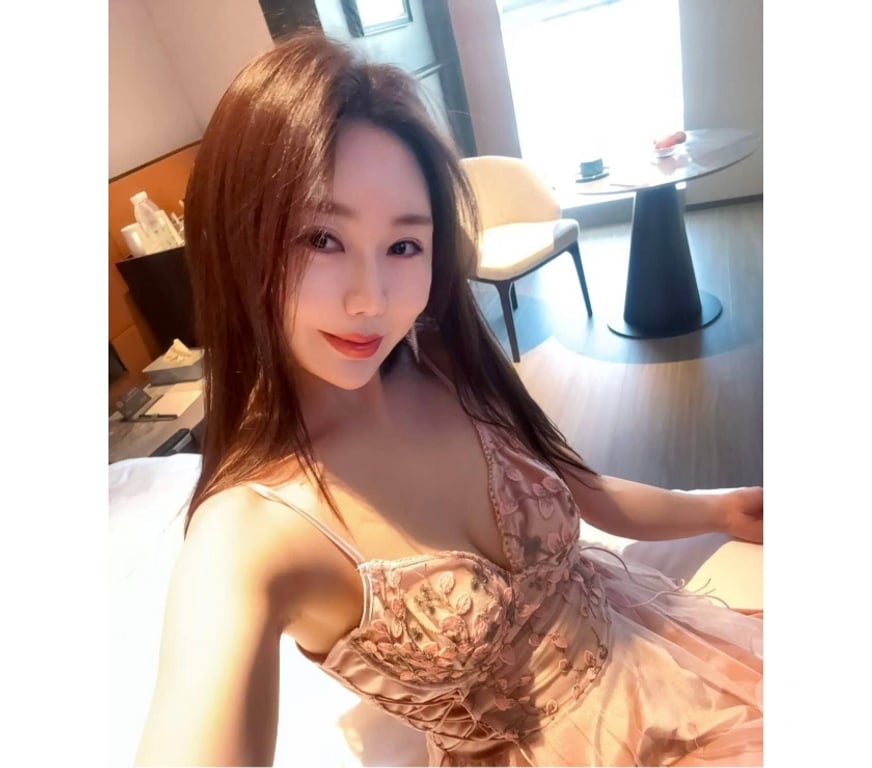 Escorts Greater Manchester Oldham - Photos for New Asian Escort& Massage❤️Petit Sweet Asian