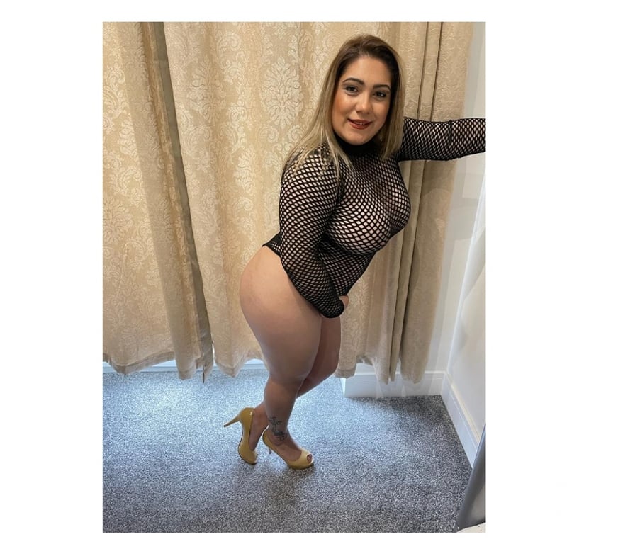 Escorts South East London Croydon - Photos for ROXY 🍭BIG BOOBS x PARTY🔝BIG BUM