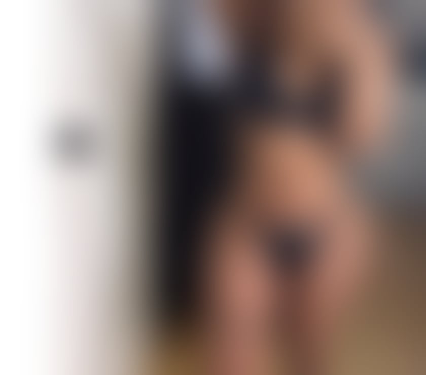 Escorts East London Hackney Central - East London - Photos for Elara — The Calm Before Your Favorite Storm ⚡💖