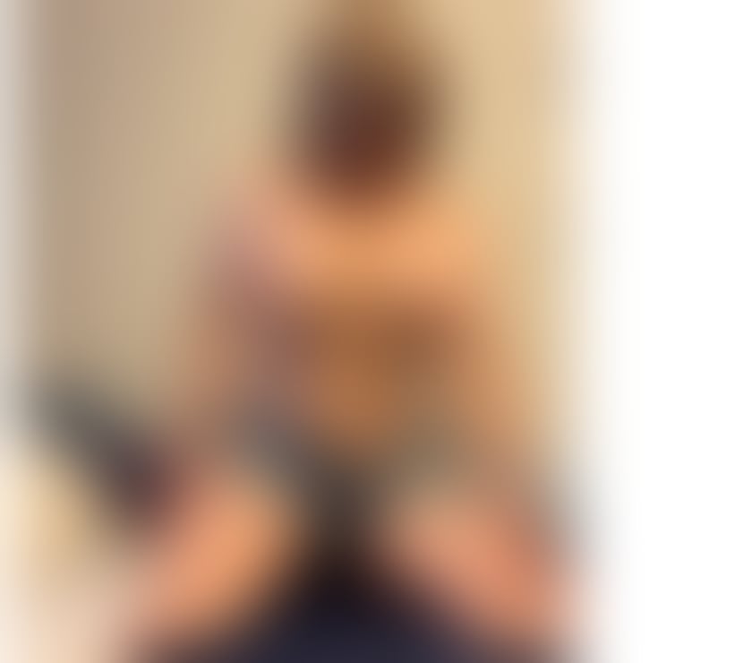 Escorts Edinburgh Edinburgh - Edinburgh - Photos for A MASSAGE IN JUST A FEW MINUTES CAN TRANSFORM YOUR DAY.