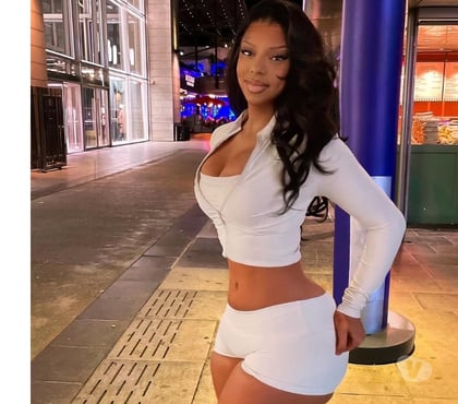 Escorts Dalston East London - Photos for 🥳😈HOT BRUNETTE, CLASSY,🍑