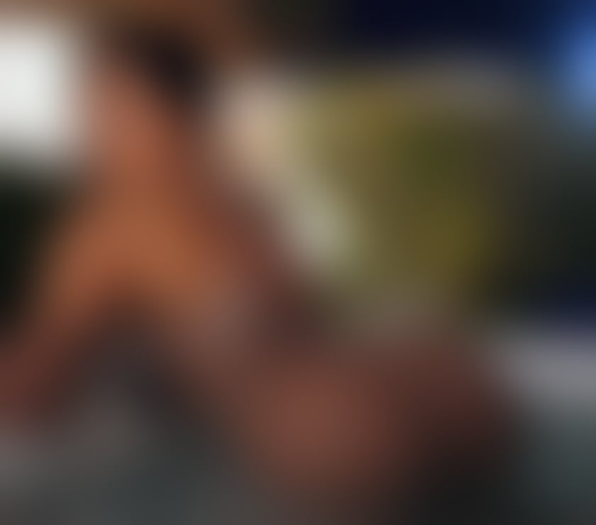 Escorts Greater Manchester Manchester - Photos for Hot & Confident Girl – Discreet and Friendly