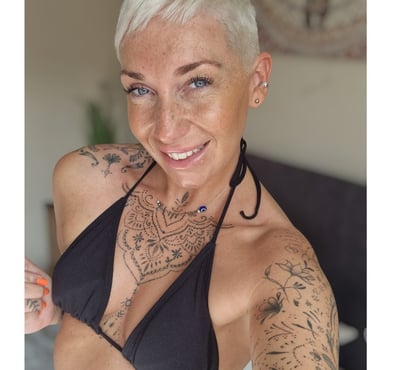 Adult Entertainment London Bridge Station Central London - Photos for Chat and interact!