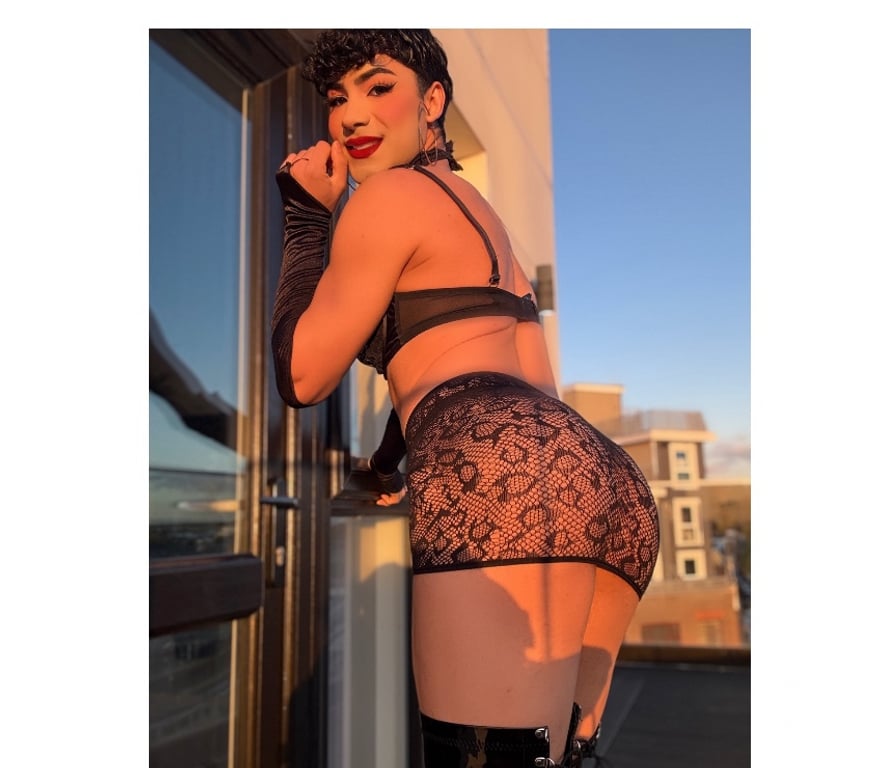 Trans Escorts East London Whitechapel - East London - Photos for TWINK Hot - WHITECHAPEL